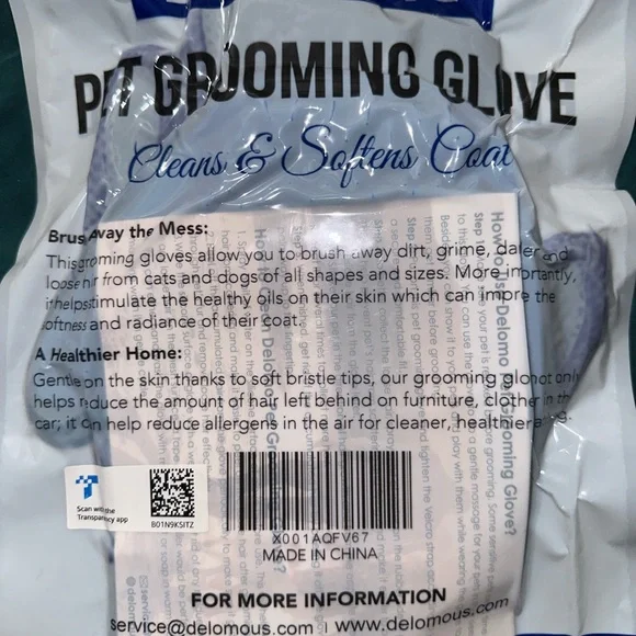 NWT Pet grooming glove - Picture 3 of 5